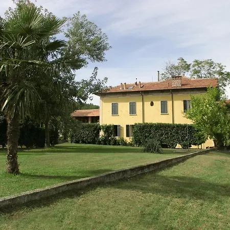 Appartamento Mansarda Con Cucina/ With Kitchenette Nmw Arona